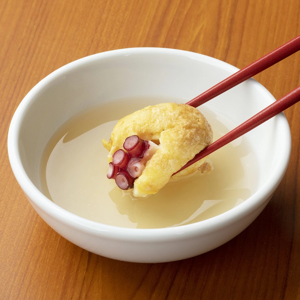 明石焼き_箸でタコ見える